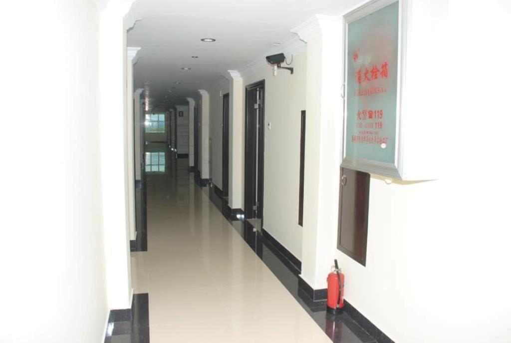 Golden Hill Hotel - Lashio Exterior foto